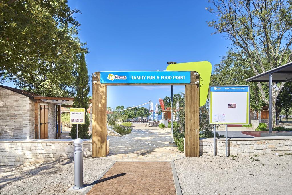 Happy Camp Mobile Homes In Camping Park Umag Karigador Exterior foto